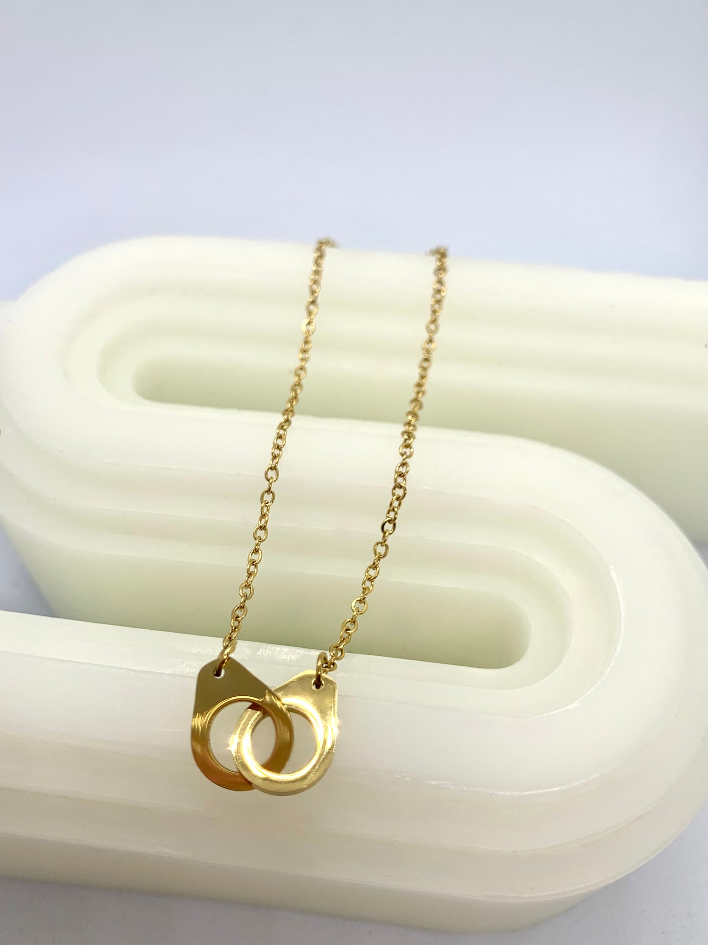 Collier "Attache-moi"