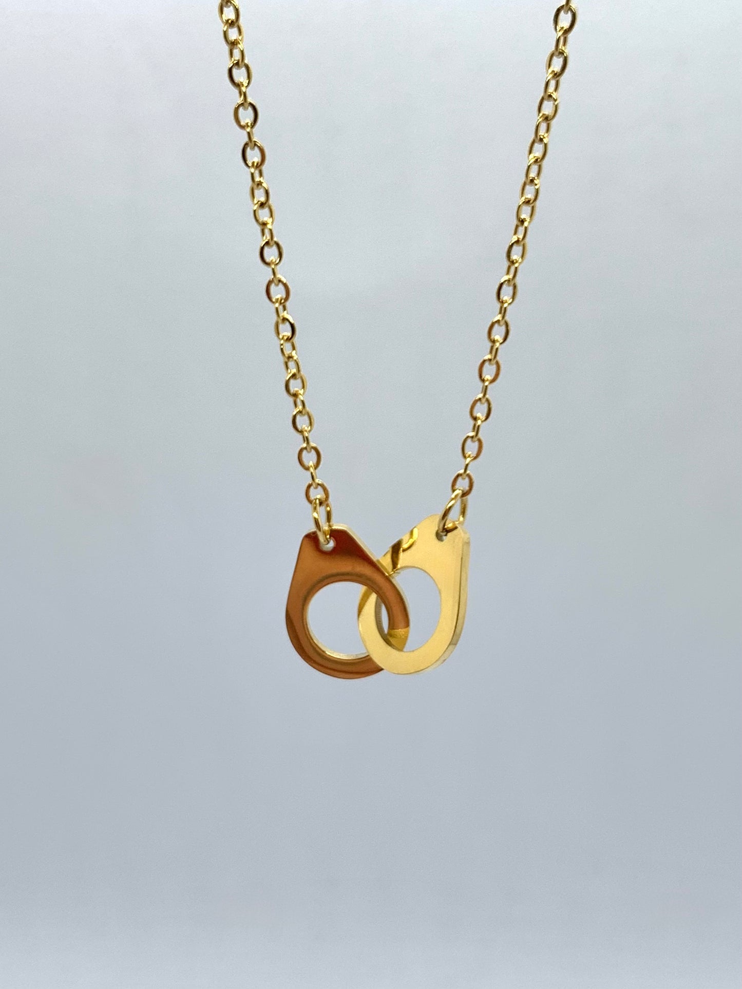 Collier "Attache-moi"