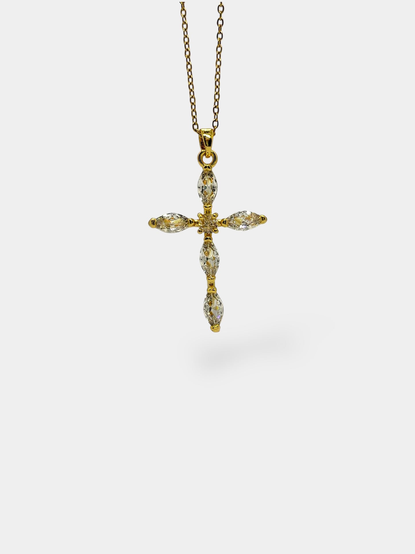 Collier "Jesus loves you"
