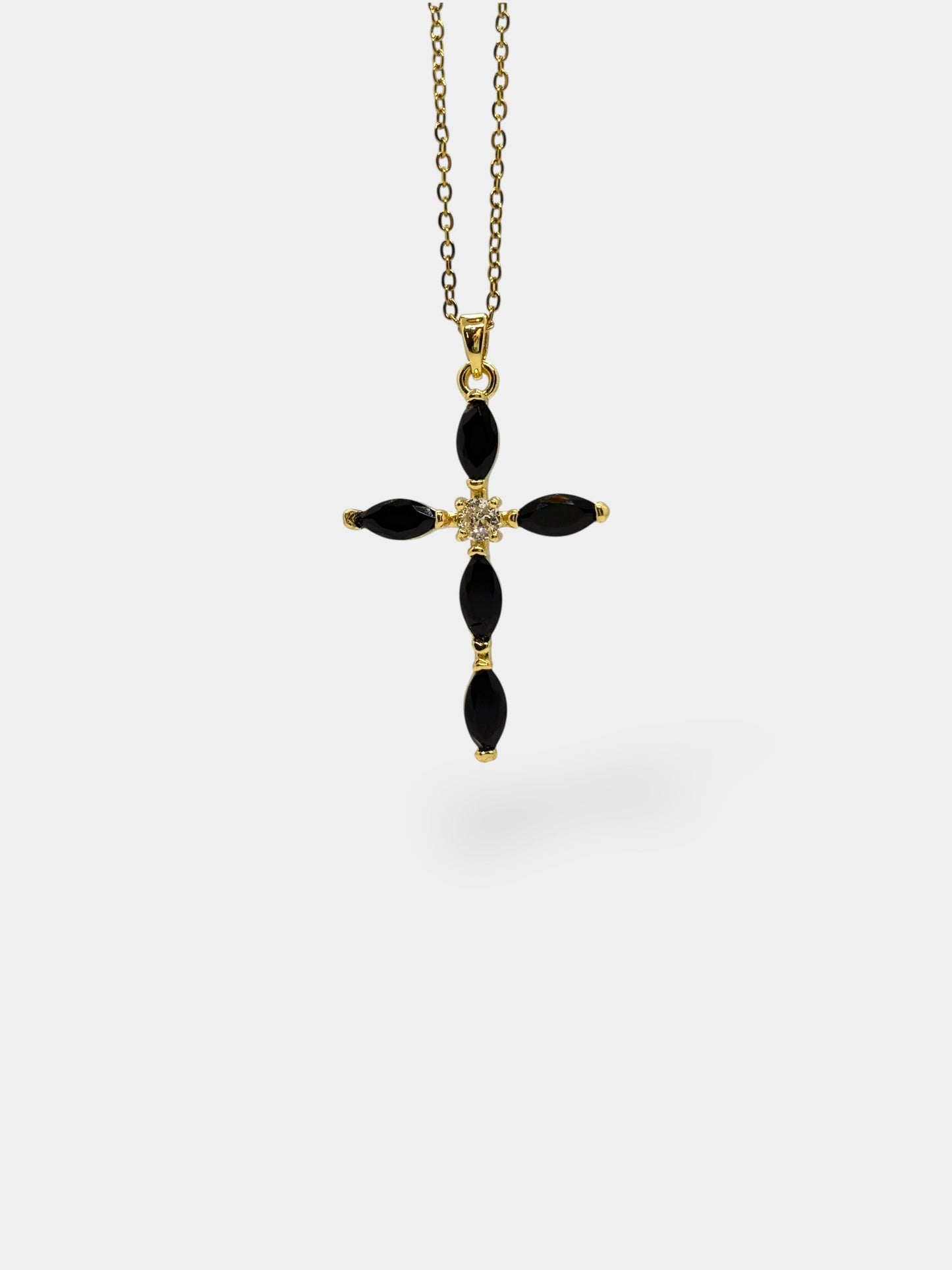 Collier "Jesus loves you"