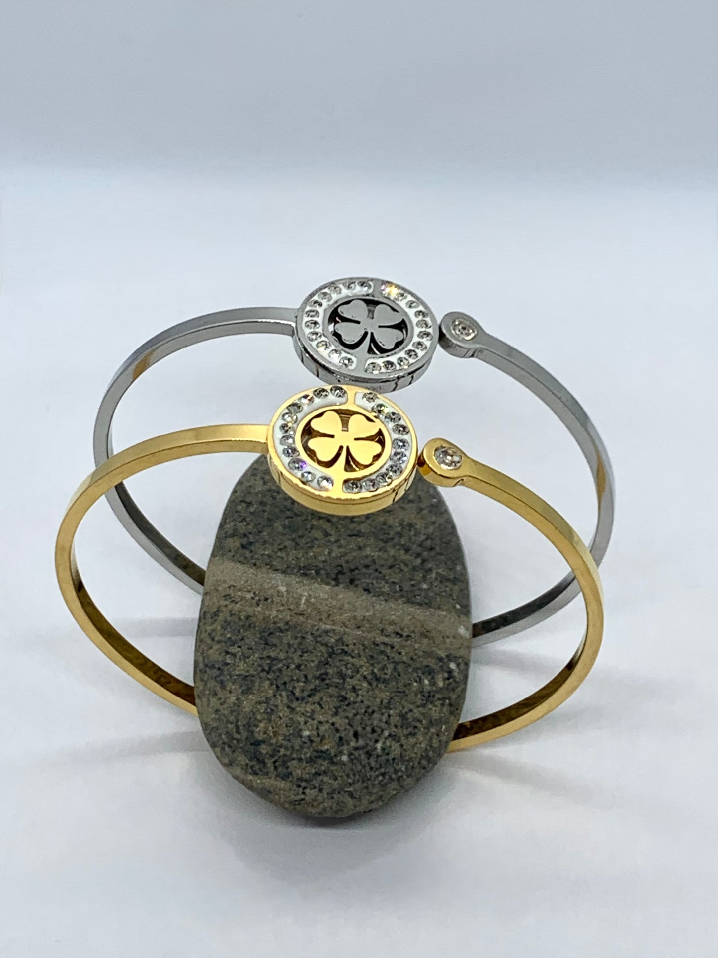 Bracelet jonc "Lucky Me"